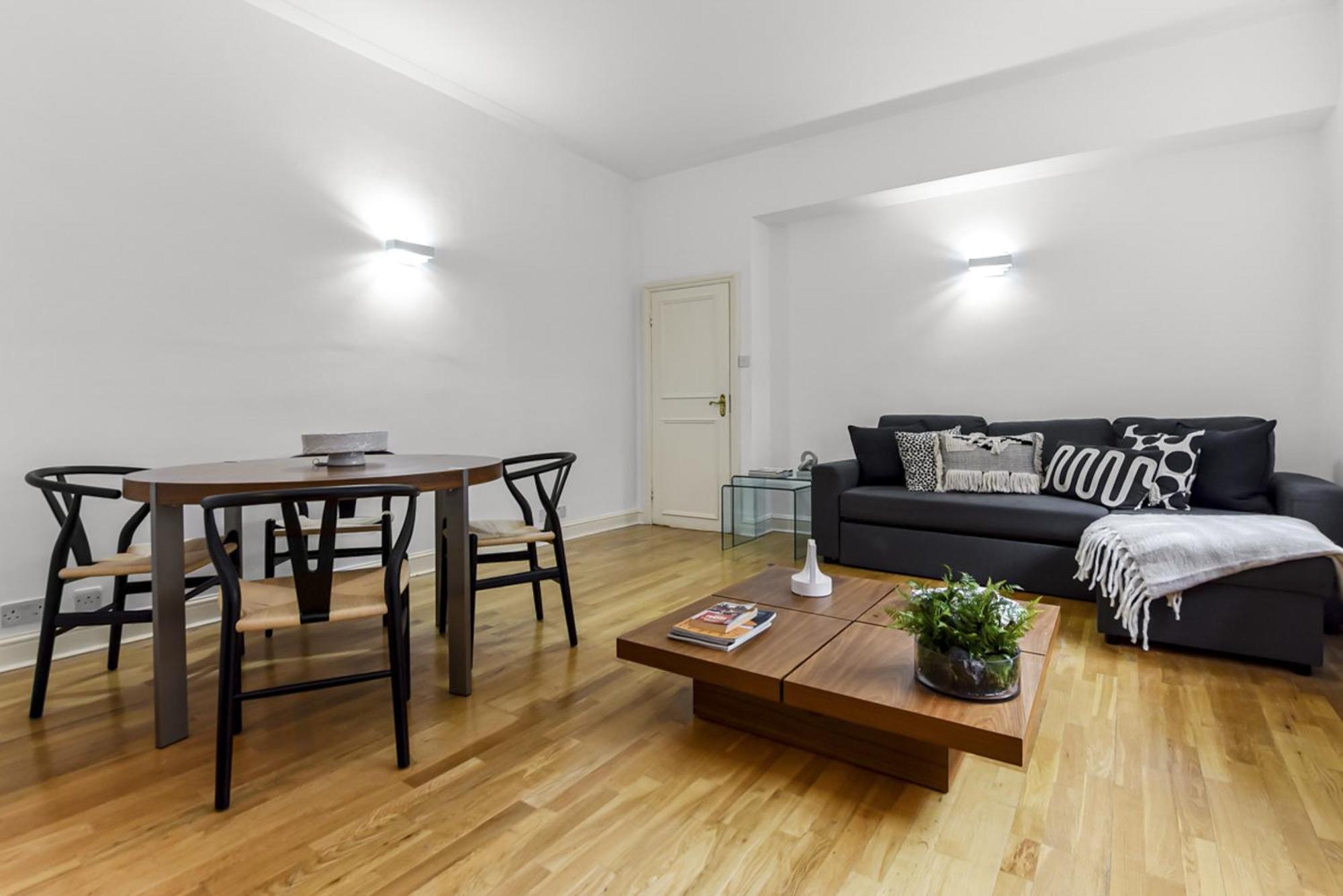 2 Bed Apartment- Mayfair 1 Londra Esterno foto